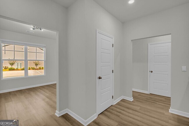 Building Photo - 4289 Arcadia Dr