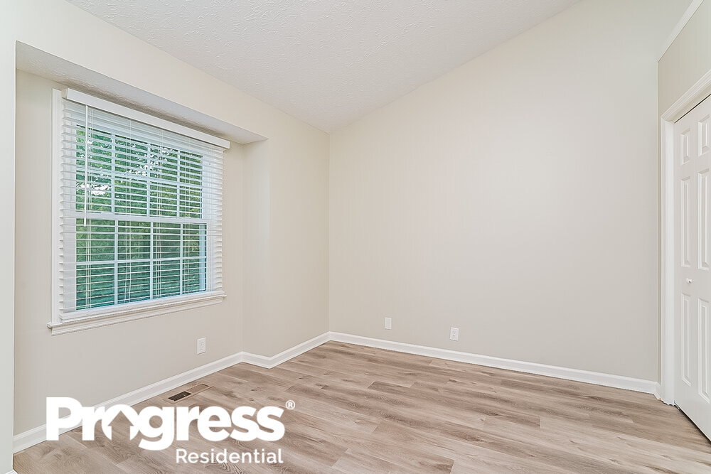 Building Photo - 103 Silver Maple Ct