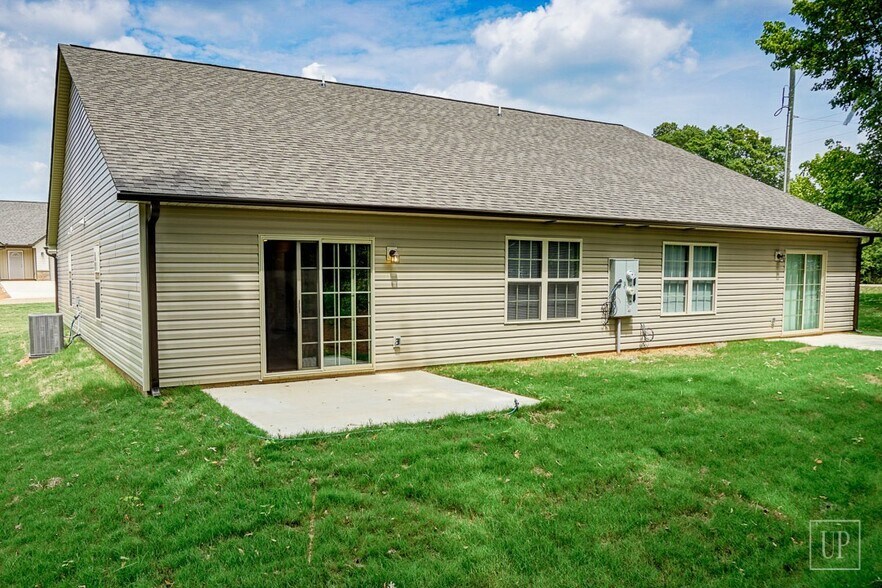 Building Photo - 309 Flat Cove Rd