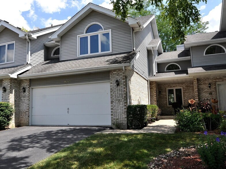 Primary Photo - 17573 Pheasant Dr