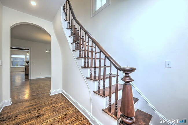 Building Photo - 75 Lafayette St