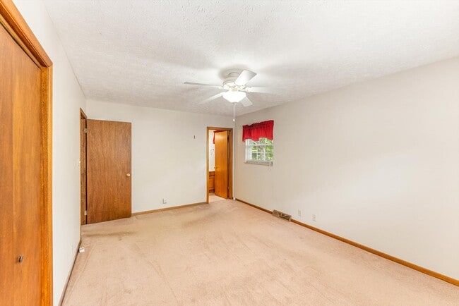 Building Photo - 9528 Gulf Park Dr