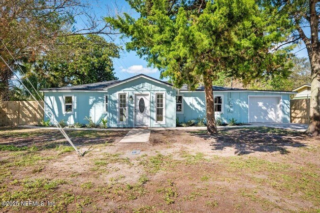 Primary Photo - 937 4th Ave S