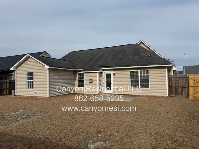 Building Photo - 1247 Chimney Swift Dr