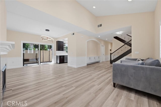 Building Photo - 612 S 2nd Ave