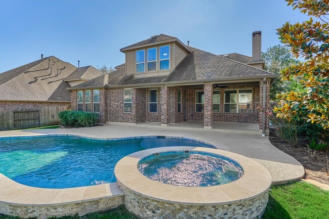 Building Photo - 118 Madeline Ln