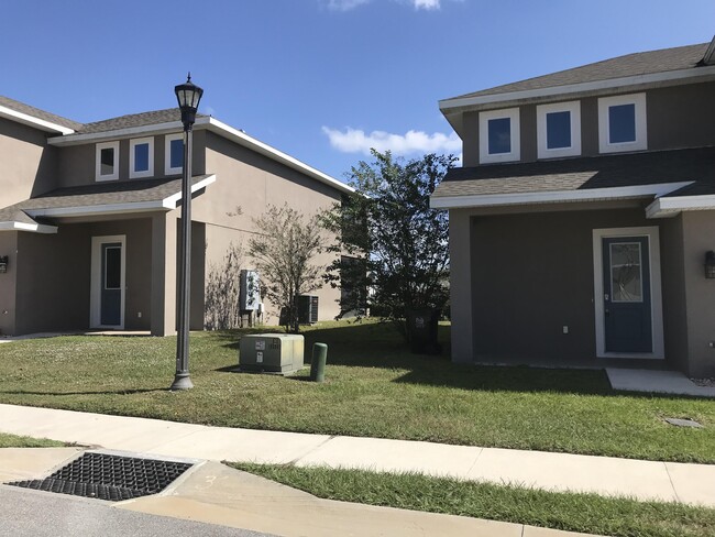 Building Photo - 2134 Lunn Landings Blvd
