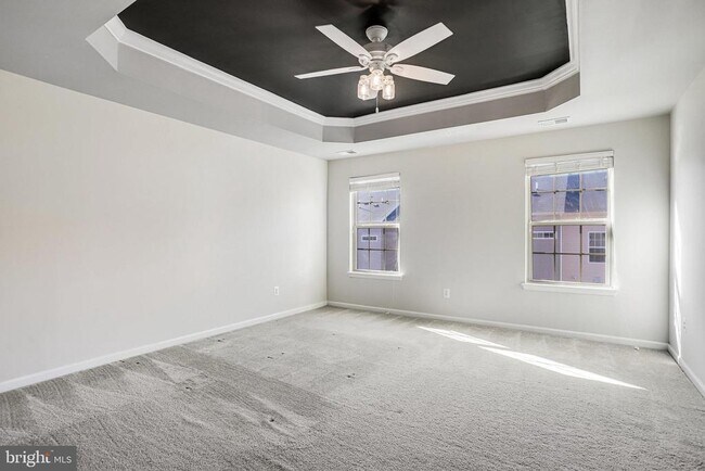 Building Photo - 6325 Posey St