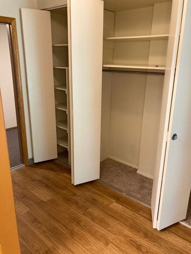 Building Photo - $1,150 | 1 Bedroom, 1 Bathroom Condo | Designed for Ages 55+ | PET Friendly* | Available for Augu...