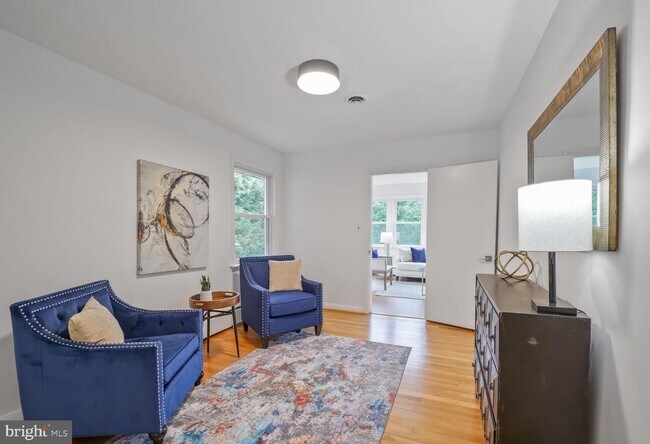 Building Photo - 4609 22nd Ave