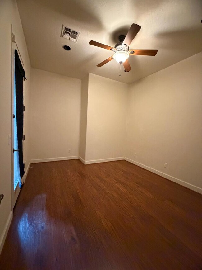 Building Photo - 4505 W McNeil St