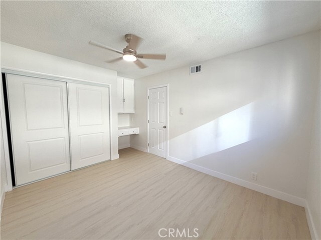 Building Photo - 11523 Menlo Ave