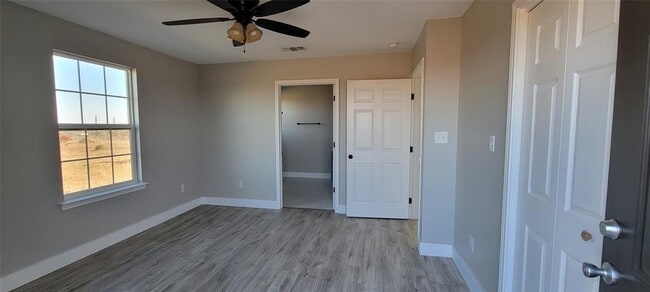 Building Photo - 465 Cottletown Rd