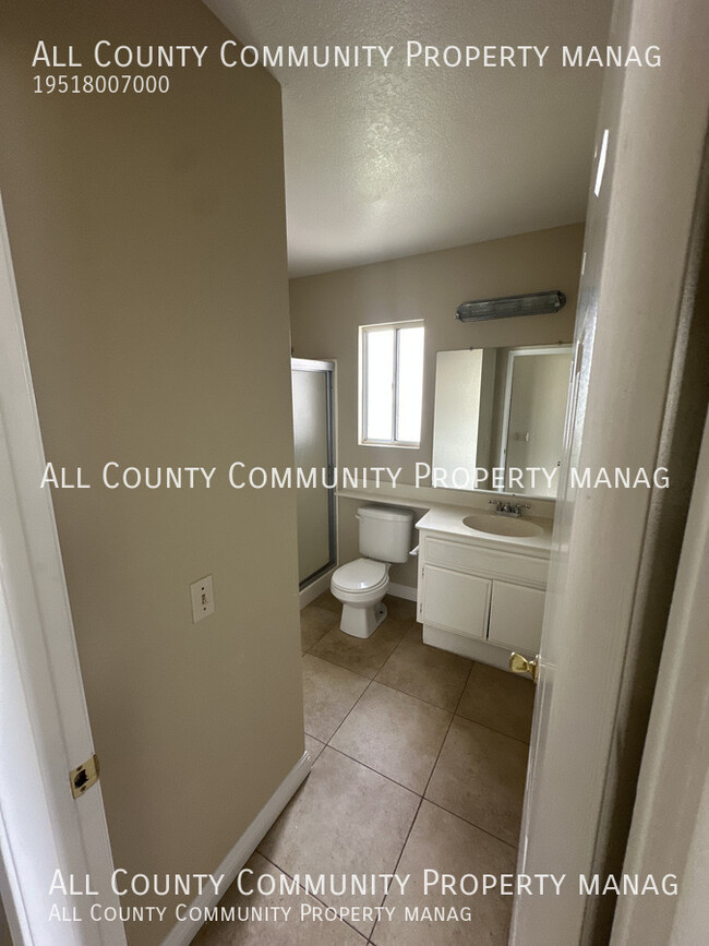 Building Photo - 39924 Osprey Rd