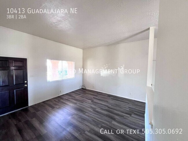 Building Photo - 10413 Guadalajara Ave NE