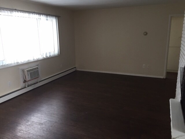 Building Photo - 3225 Clawson Ave / 2401-2403 W 13 Mile