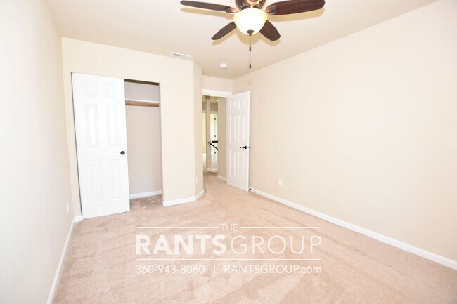 Building Photo - 4 br, 2.5 bath House - 4000 Amelia Ct NE
