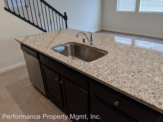 Building Photo - 3 br, 3 bath House - 2545 Mustang Dr