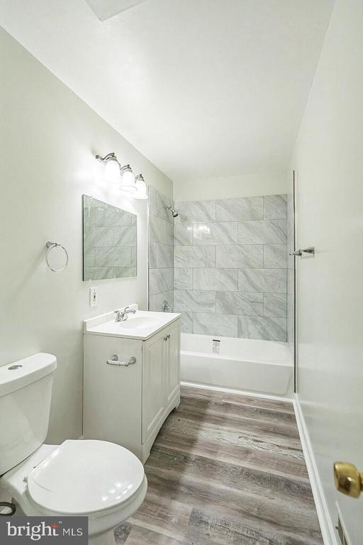 Building Photo - 1219 Marcy Ave