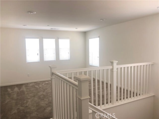 Building Photo - 2735 E Howlett Ln