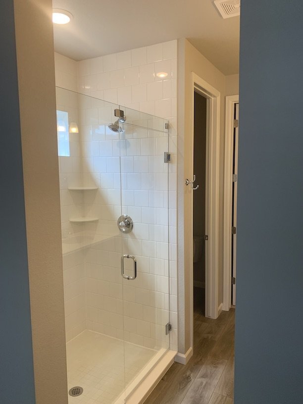 Building Photo - 50% off first month rent with 12 month Lease