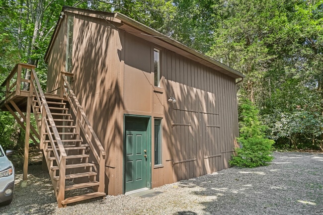 Building Photo - 22 Stoneboat Rd