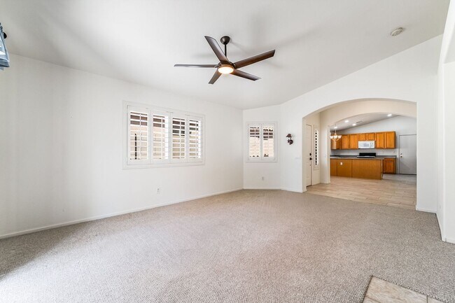 Building Photo - 2141 Hidden Ranch Terrace
