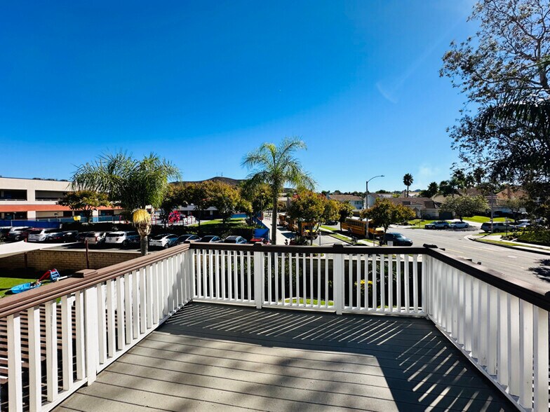 Building Photo - 807 Allen Dr