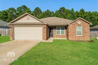 Building Photo - 9136 Pleasant Valley Dr