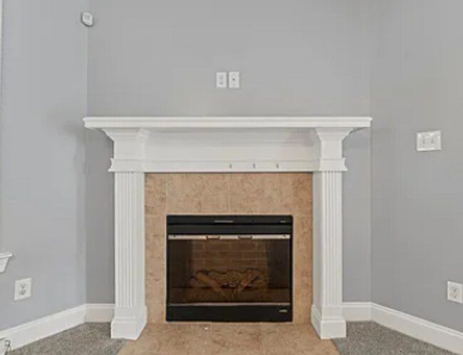 Building Photo - 632 Dunrobin Ln