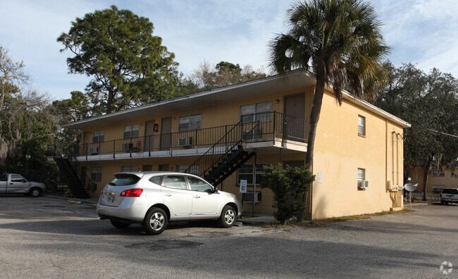 Villager Apartments South - Villager