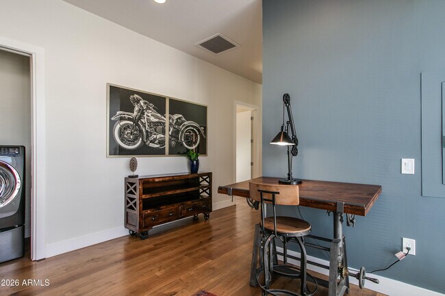 Building Photo - 4201 N Marshall Way