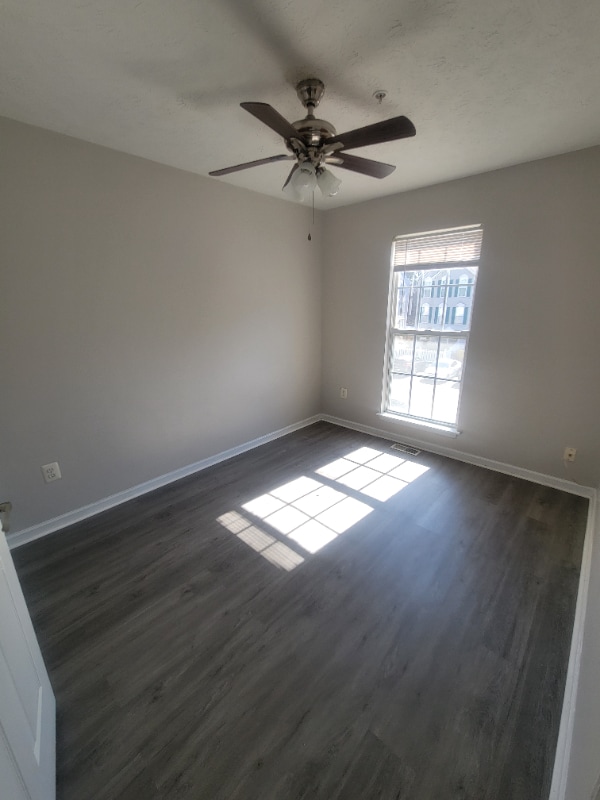 Building Photo - 1817 Triple Feather Rd