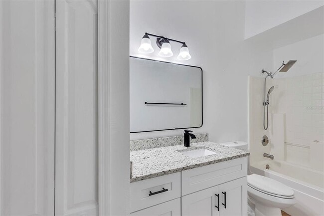 Building Photo - 7686 Pine Fork Dr