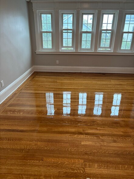 Building Photo - 30 Brown St