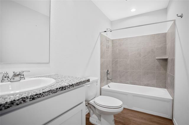 Building Photo - 1516 Mahogany Ln