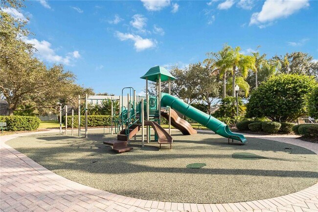 Building Photo - 9797 Portofino Dr