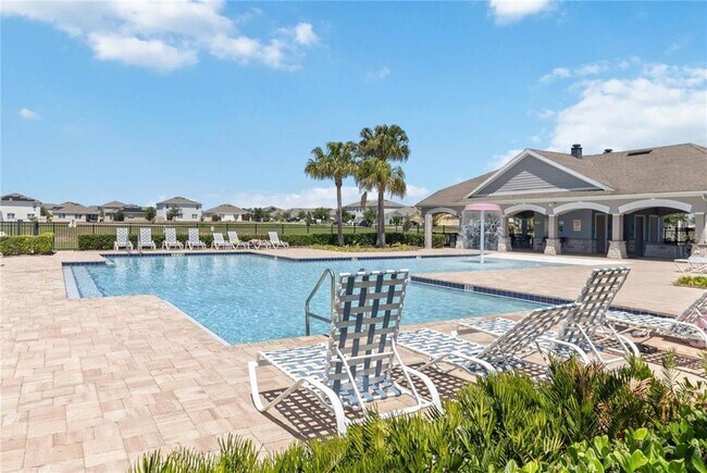 Building Photo - 9004 Tuscan Cypress St