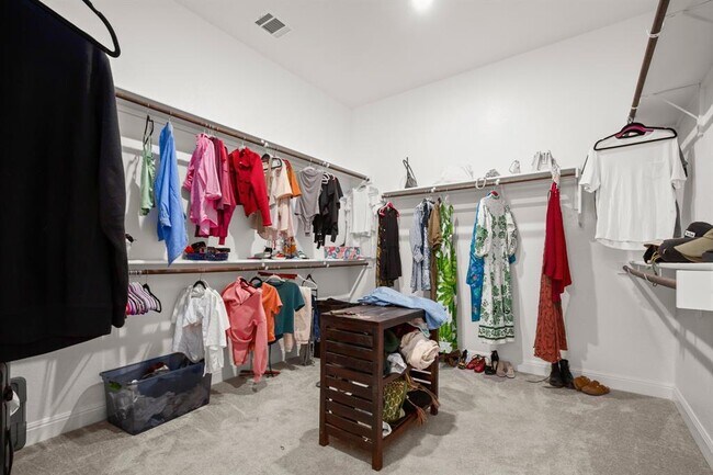 Building Photo - 385 Barnhill Lp