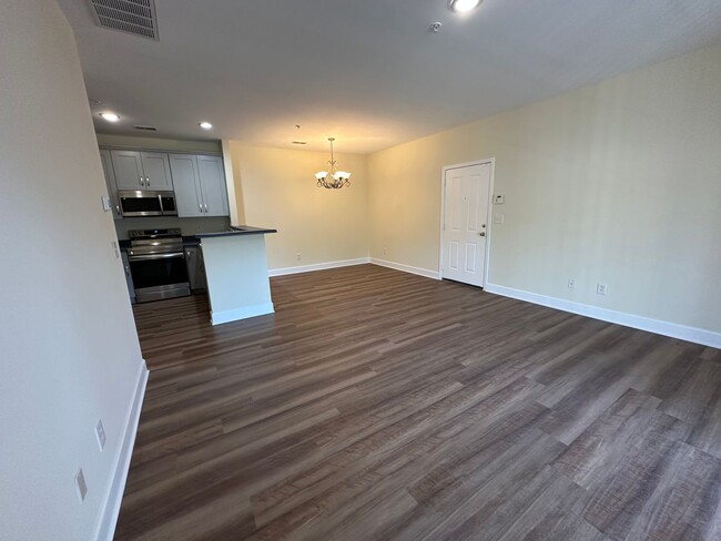 Building Photo - Lenox Village Condo!  Newly Renovated 2 Be...