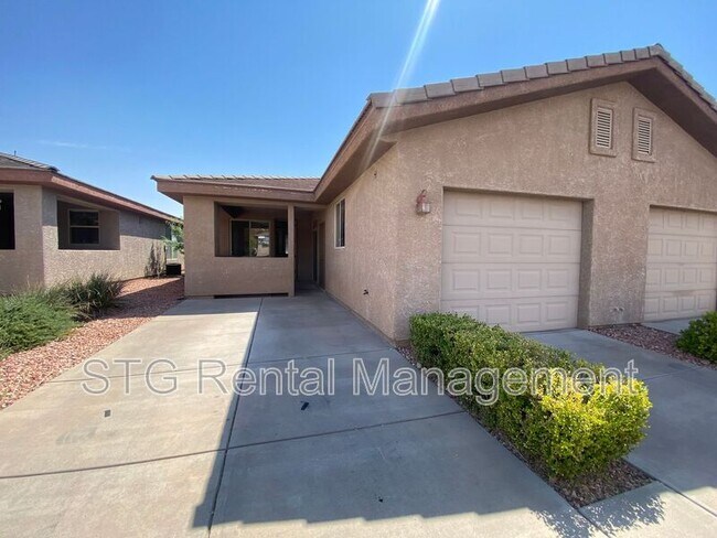 Building Photo - 3427 E Sweetwater Springs Dr