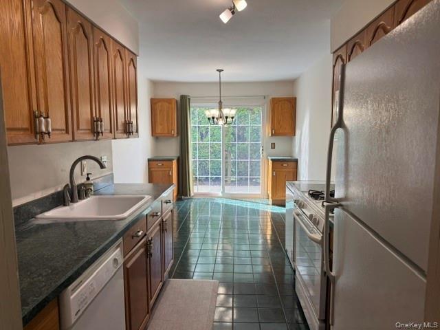 Building Photo - 34 Candlestick Ct