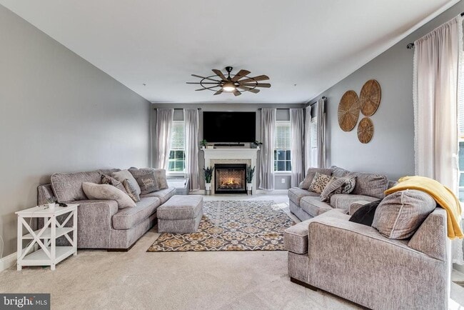 Building Photo - 39929 Grandview Haven Dr