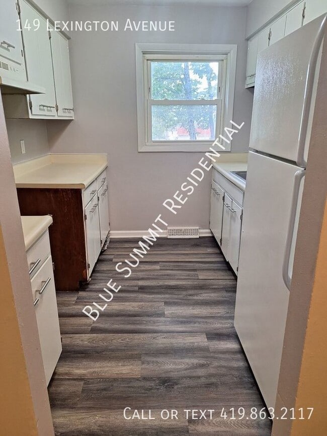 Building Photo - 149 Lexington Ave