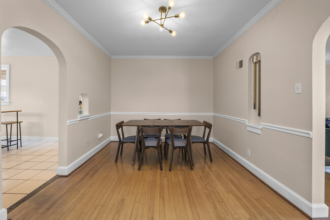 Dining Room - 646 Highland Dr