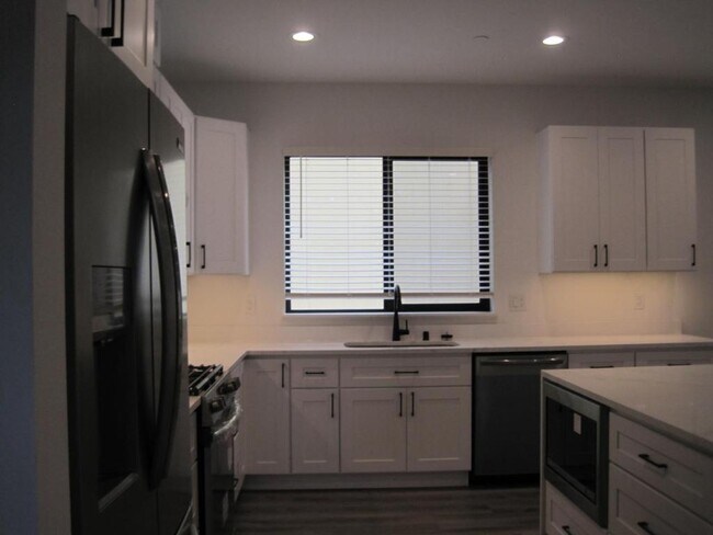 Building Photo - 212 SW 129th St