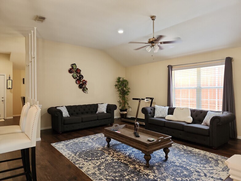 living room 2 - 605 Blair Dr