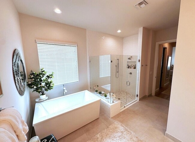 Building Photo - 10027 Timber Crk Wy