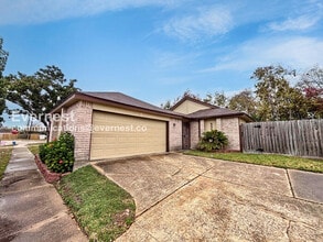 Building Photo - 8534 Dawnridge Dr