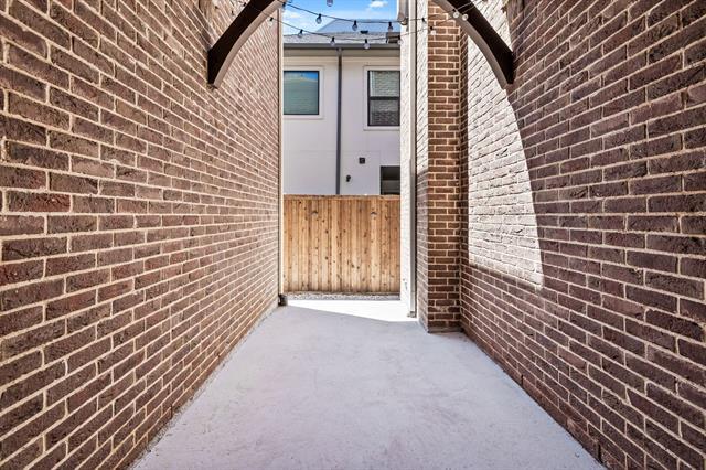 Building Photo - 3437 Granada Ave